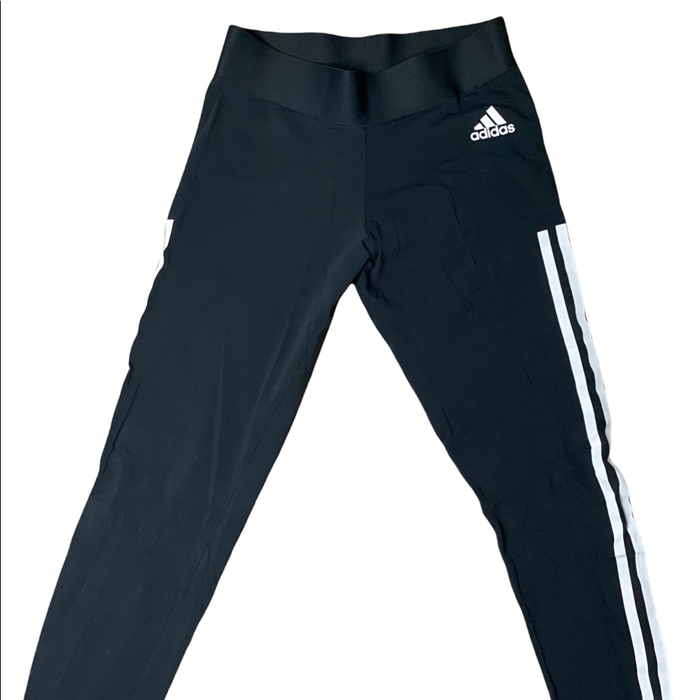 Brand: addidas